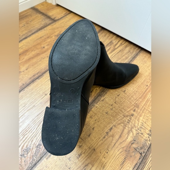 Black western style bootie size 10 - Picture 2 of 3